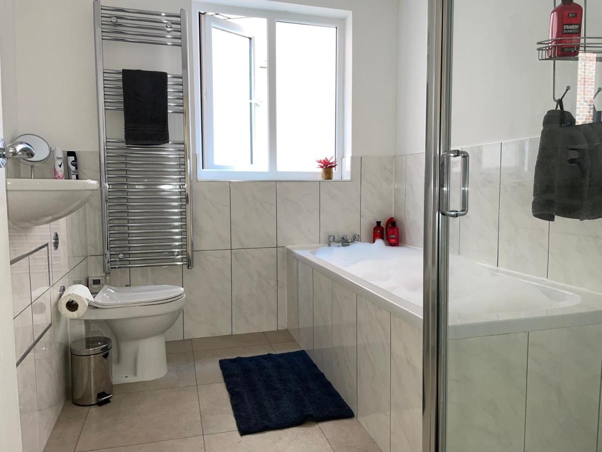 The Dragon Pad Boutique Apartment Роял-Танбридж-Веллс Екстер'єр фото