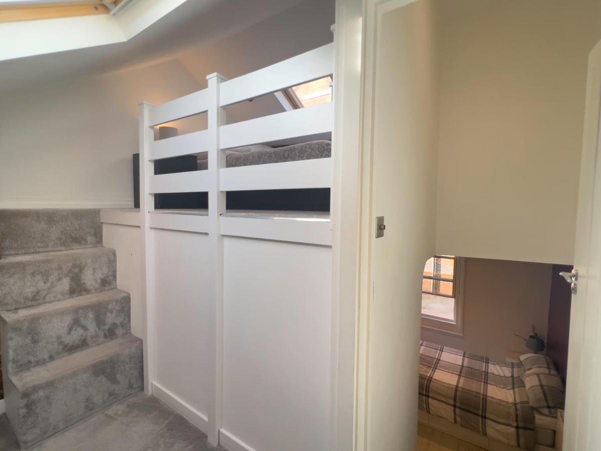 The Dragon Pad Boutique Apartment Роял-Танбридж-Веллс Екстер'єр фото